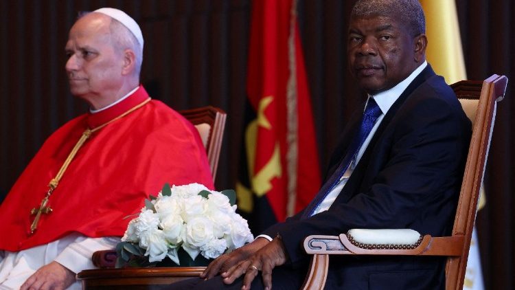  Pope Leo XIV visits Angola