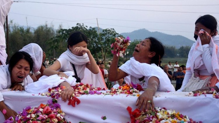 Bei einer Beerdigung in Manipur