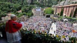 Pope Leo XIV greeting the faithful at the Abbey of Our Lady of Montserrat in Spain