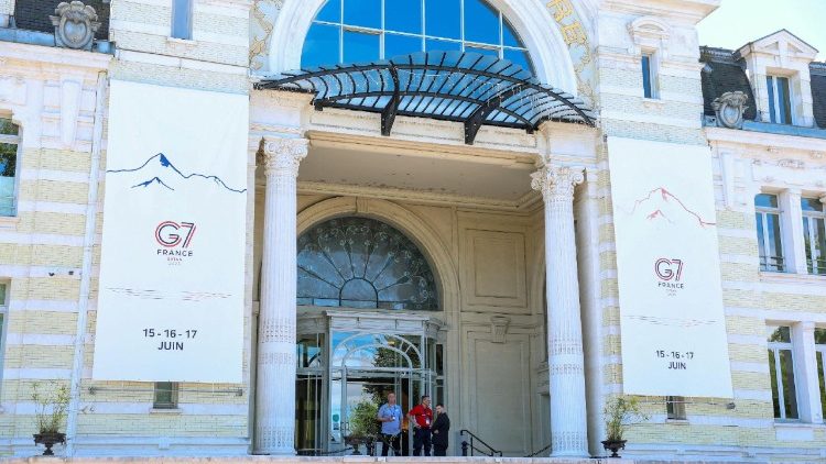 Palais Lumiere ở Evian-les-Bains, nơi sẽ diễn ra Hội nghị Thượng đỉnh G7