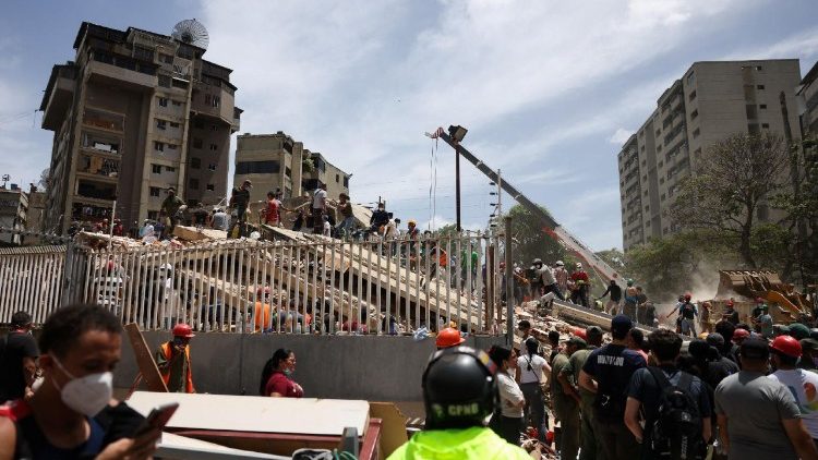 Destrucci&oacute;n en Caracas tras los terremotos.