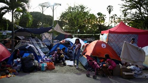 Venezuela, &egrave; emergenza sanitaria: obitori al collasso e rischio epidemie