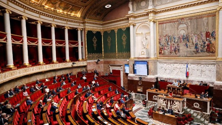 Assemblée nationale française avant le vote de la proposition de loi sur la fin de vie