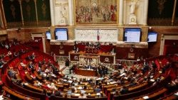 La sessione di governo all'Assemblea nazionale di Parigi