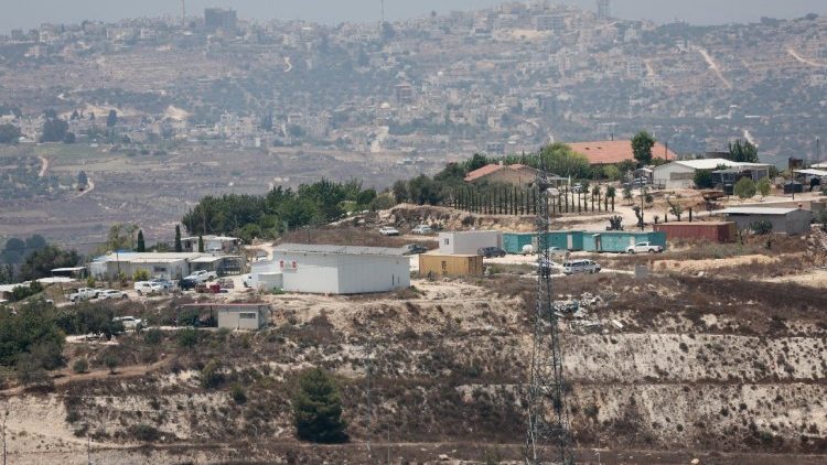 O assentamento israelense Havat Gilad, de onde era originária a vítima israelense Biniyahu Melet.