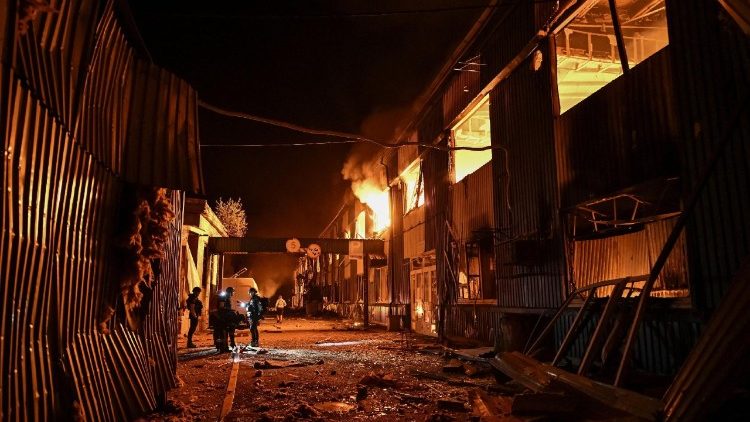 Un attacco di droni russi sulla città di Zaporizhzhia (Reuters)