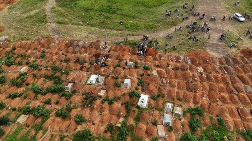 RD Congo, guerra ed Ebola aggravano la crisi: oltre 48 mila nuovi sfollati