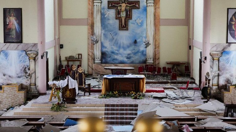 Crkva svetoga Franje Asiškog u Rutengu u Indoneziji oštećena potresom