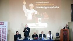 Падчас прэзентацыі валанцёрскай ініцыятывы “Сябры Льва” - "Los Amigos de León"