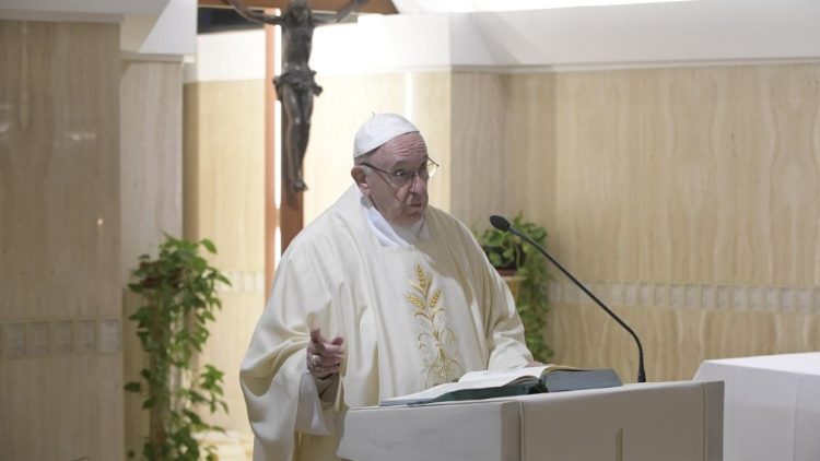 Papst Franziskus bei der Frühmesse am Donnerstag