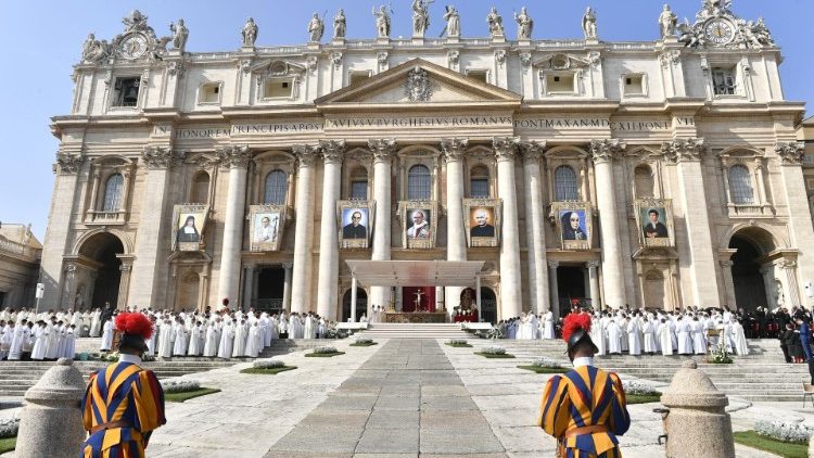 Kanonizavimo mišios Vatikane