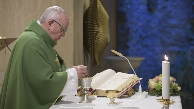 Le Pape à Sainte Marthe