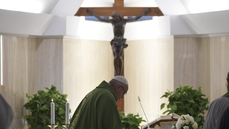 Der Papst bei der Frühmesse