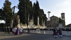 Bußprozession in Sant'Anselmo zu Beginn der Fastenzeit 2019, mit Papst Franziskus