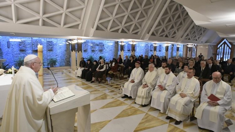 Papa Francesco Messa a Casa Santa Marta