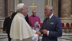 “Der vil komme et glimrende forhold mellem paven og kong Charles” 