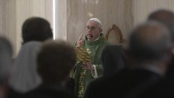 La Messa di Papa Francesco a Casa Santa Marta