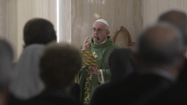 La Messa di Papa Francesco a Casa Santa Marta