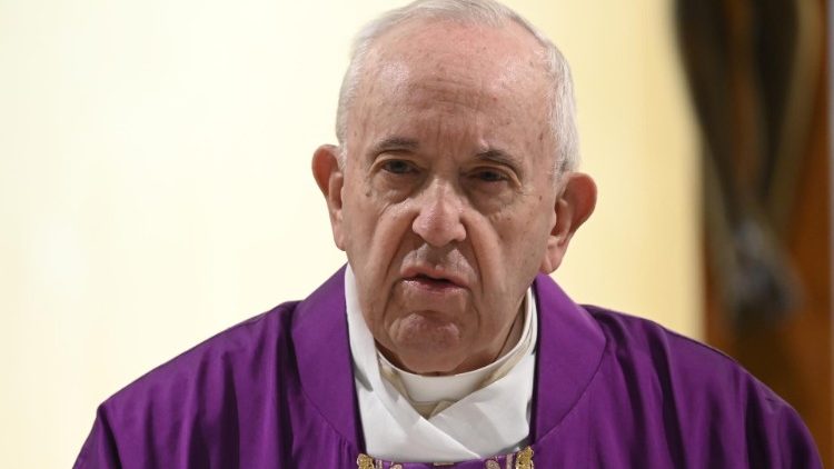 Papst Franziskus bei der Frühmesse