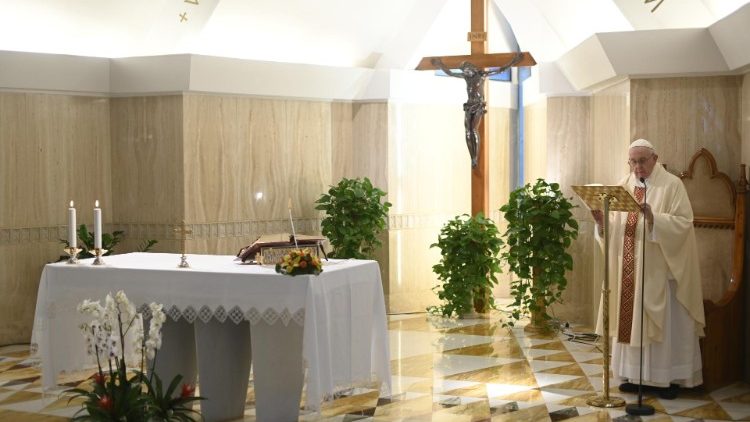 Папа Франциск на утренней Мессе в часовне Дома Святой Марфы