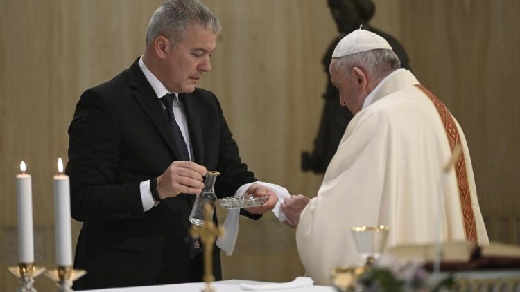 2020.05.01 Messa Santa Marta