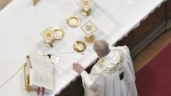 Påven Franciskus apostoliska brev “Desiderio desideravi” publicerades den 29 juni 2022 : “Firande som inte evangeliserar är inte autentiskt”.