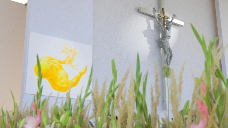 Yesu anayo maneno ya uzima wa milele.