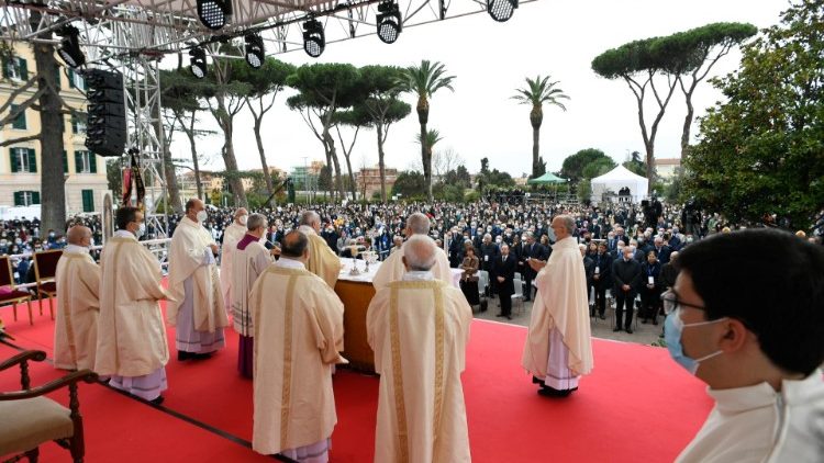 Mwezi Juni umetengwa rasmi kwa Ibada Kwa Moyo Mtakatifu wa Yesu