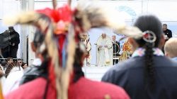 캐나다 매스쿼치스 원주민과 교황의 첫 만남 (2022년 7월 25일)