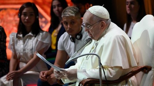 Papst in Assisi: „Die Erde brennt heute und  heute müssen wir etwas ändern“