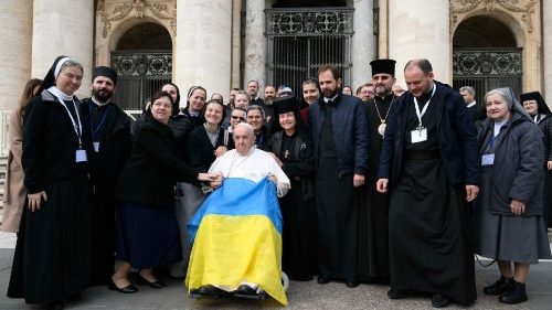 Папа знову заклик молитися за українців, які є жертвами великої жорстокості