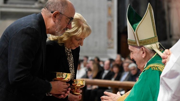 Maskini ni amana na utajiri wa Kanisa