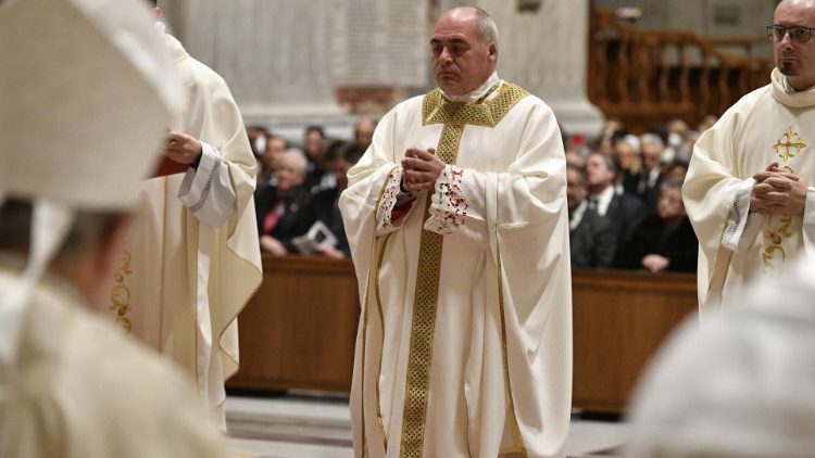 Erzbischof Luigi Alberto Cona