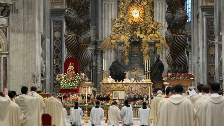 Святая Месса праздника Богоявления (Ватикан, 6 января 2023 г.)