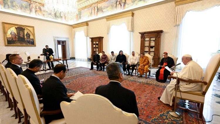 Papa u obraćanju izaslanstvu budističkih monaha iz Kambodže