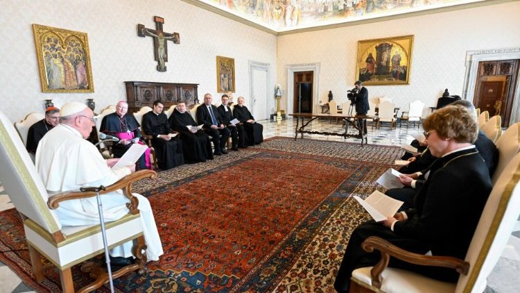 Papa amekutana na ujumbe wa kiekumene kutoka Finland 
