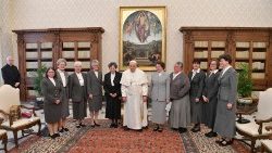 Папа Франциск на встрече с сёстрами социального служения  (Ватикан, 20 января 2023 г.)