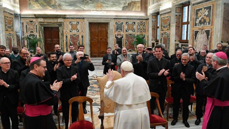 教宗接见巴塞罗那教区司铎