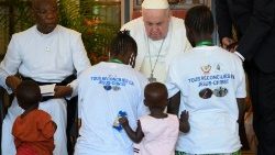 Papa Francisco encontra as vítimas da violência durante a sua Viagem Apostólica à RDC