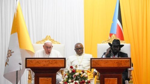 «Assez de destructions, c’est l’heure de la construction!»: le cri du Pape à Juba