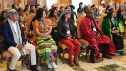 Uczestnicy światowego spotkania Forum Ludów Tubylczych u Papieża