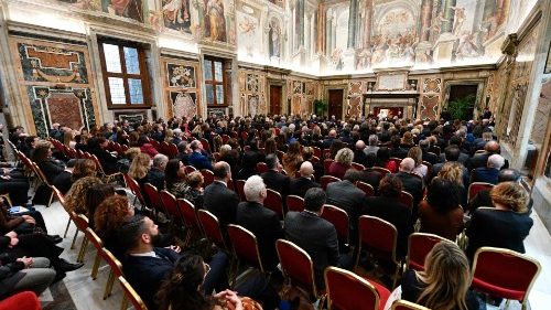 Papež o varnosti pri delu: Človeška oseba je pred ekonomskim interesom