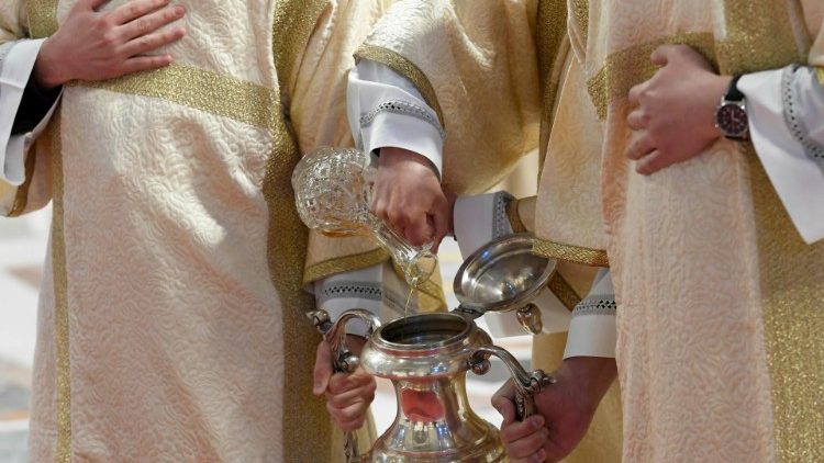 Krisma ya Wokovu inawekwa wakfu