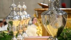 Ibada ya Misa Takatifu kwa ajili ya kuweka wakfu Krisma ya Wokovu, ni ufunuo wa Kanisa, Fumbo la Mwili wa Kristo unaofumbatwa katika huduma, karama na neema mbalimbali za Roho Mtakatifu.