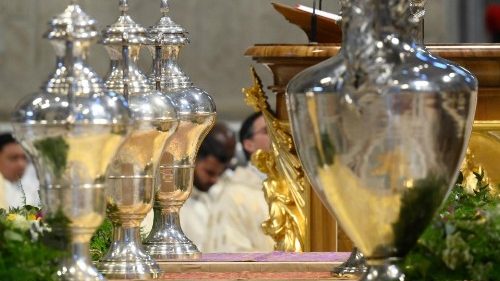 Литургические чтения: 28 МАРТА. Месса освящения мира и благословения елея