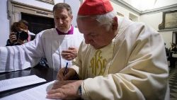 கர்தினால் Jean-Marc Aveline 