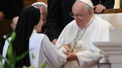 s. Krisztina Hernády, dominikanka podczas spotkania z Papieżem Franciszkiem