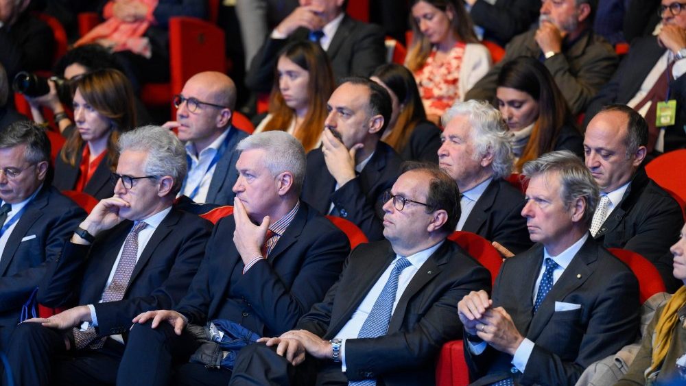 Papež František promluvil na italské konferenci o prorodinné politice