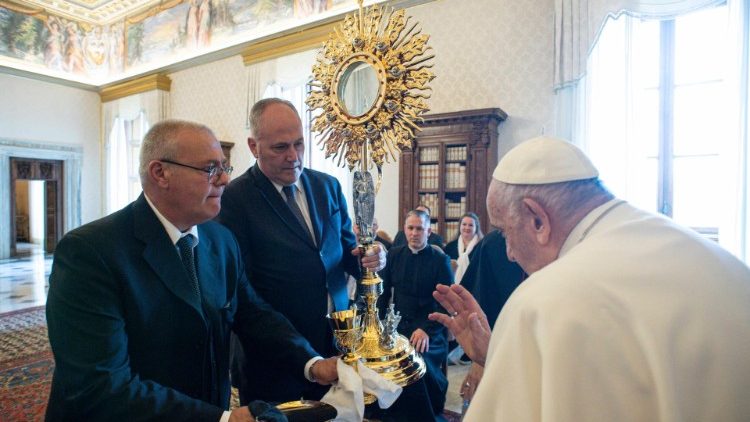 2023.06.19 Благословення організаційного комітету Національного Євхаристійного Конгресу в США