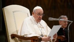 Papa Francesco ha incontrato in Vaticano i membri del Capitolo generale dei Servi del Paraclito.